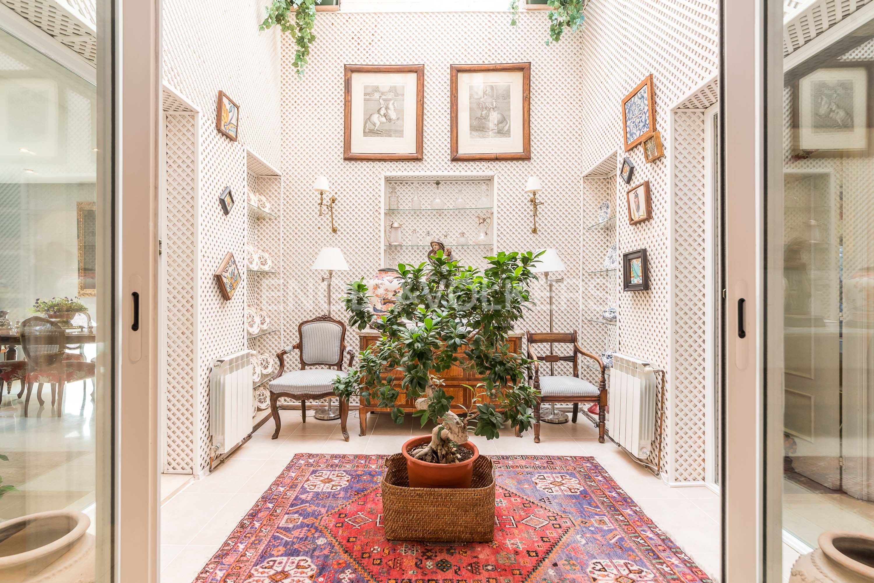 Single-family semi-detached for sale in  Madrid Capital  with Air Conditioner, Heating and Private garden