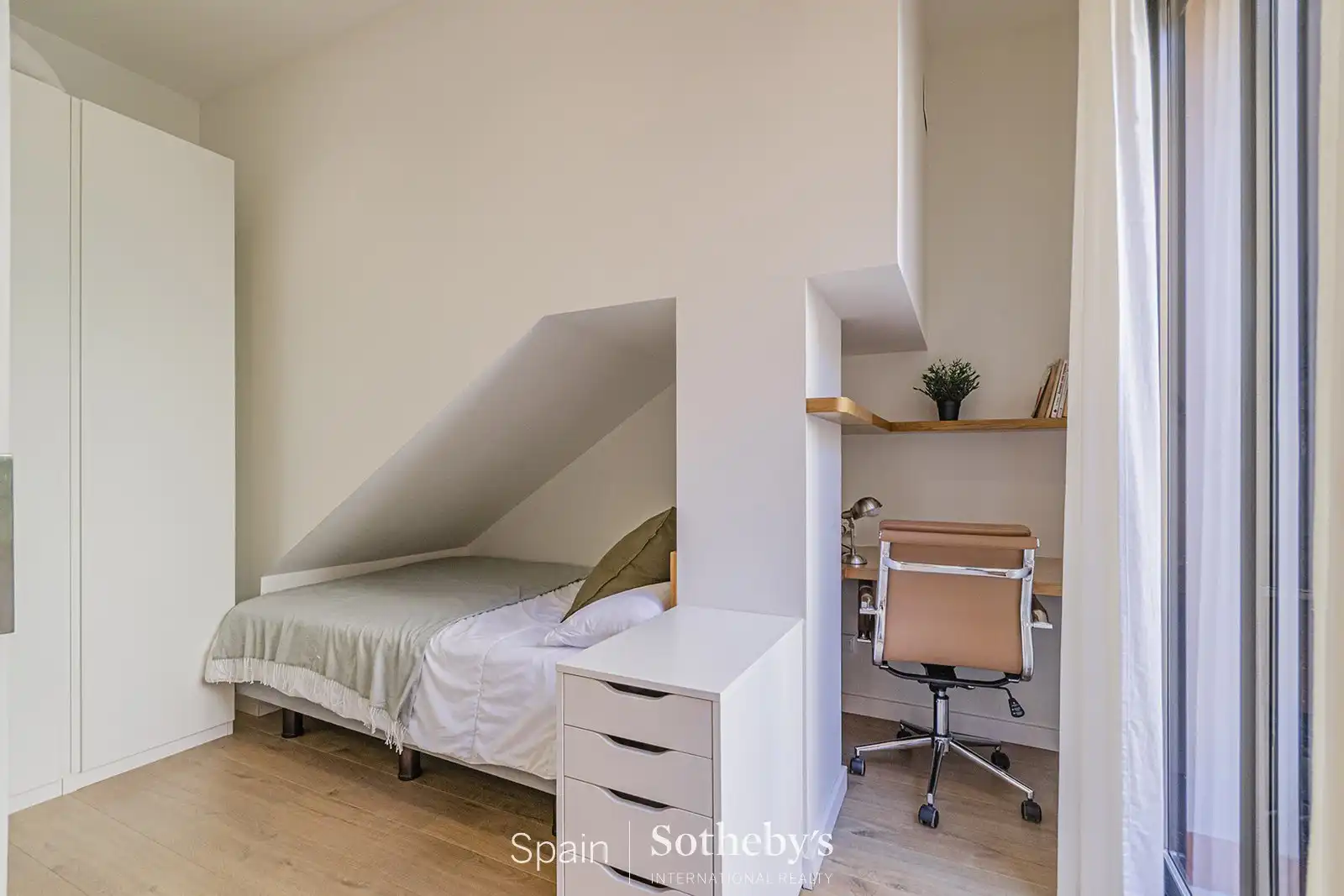 Apartamento con jardín en venta en Ciutat Vella, imagen 16