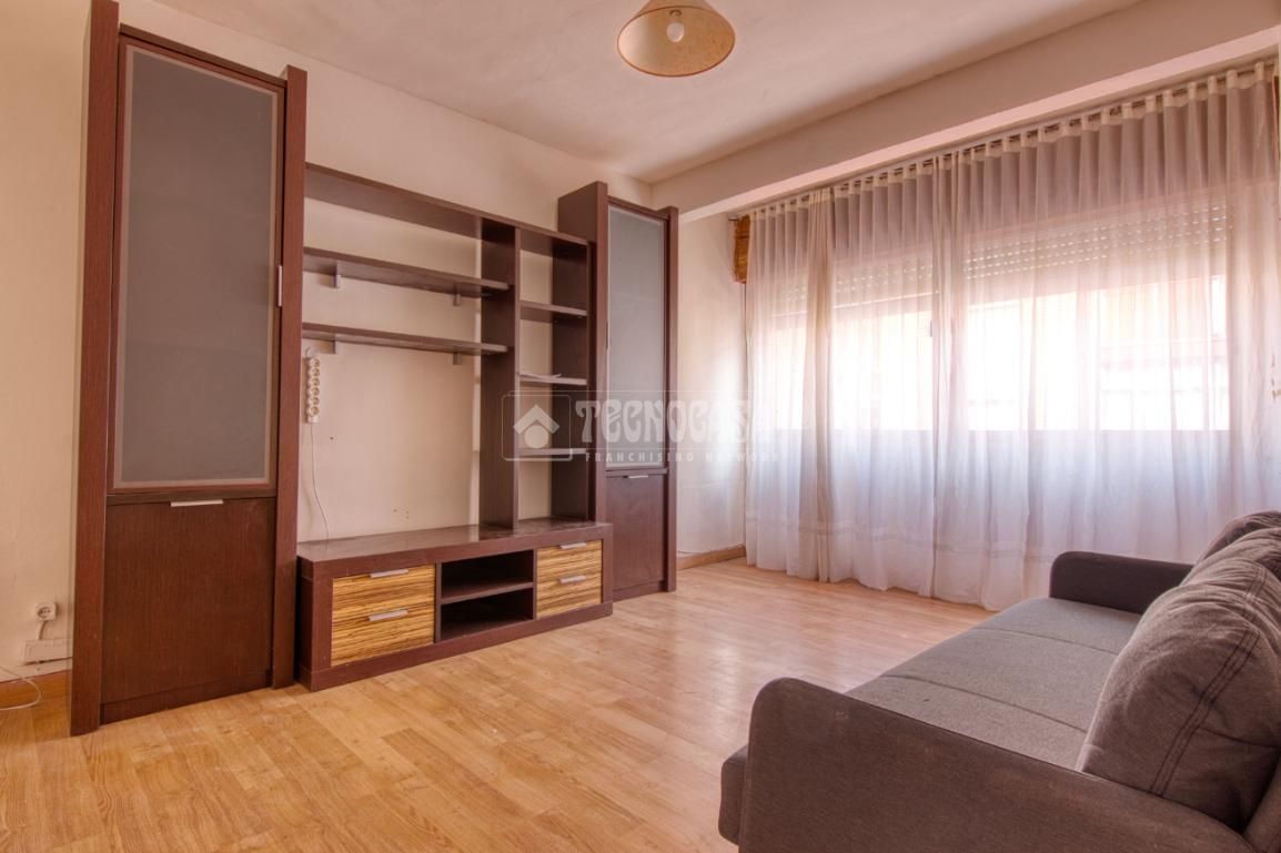 Bedroom of Flat for sale in Valladolid Capital