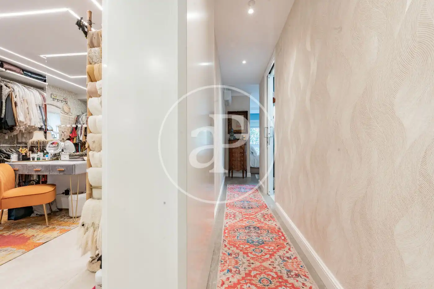 Haus oder Chalet zum Verkauf in Madrid mit Klimaanlage, Heizung und Privatgarten