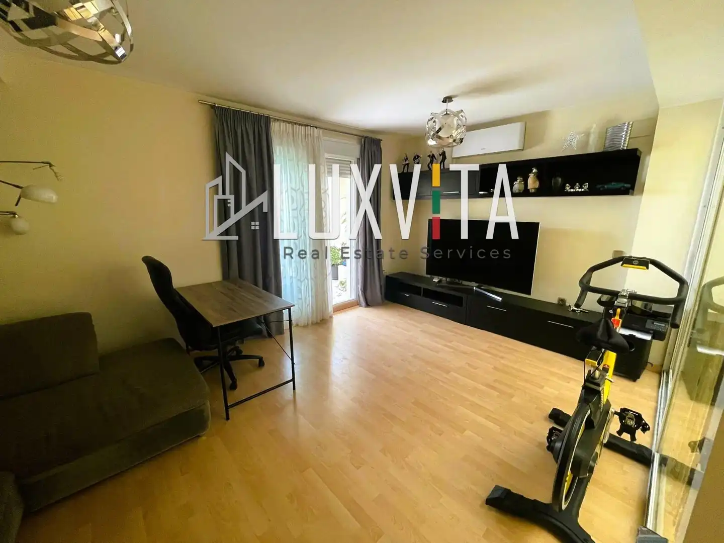 Sala de estar de Casa adosada en venta en Adeje con Aire acondicionado, Jardín privado y Terraza