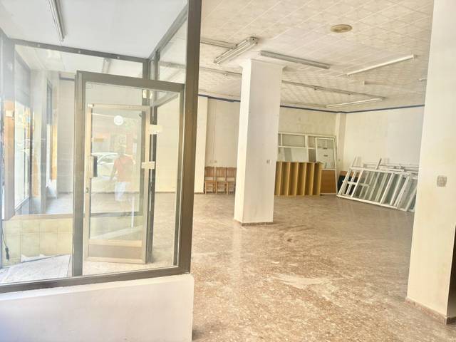 Local comercial en Venta en Carrer Pintor Sorolla, 30 en Plaza Elíptica - República Argentina