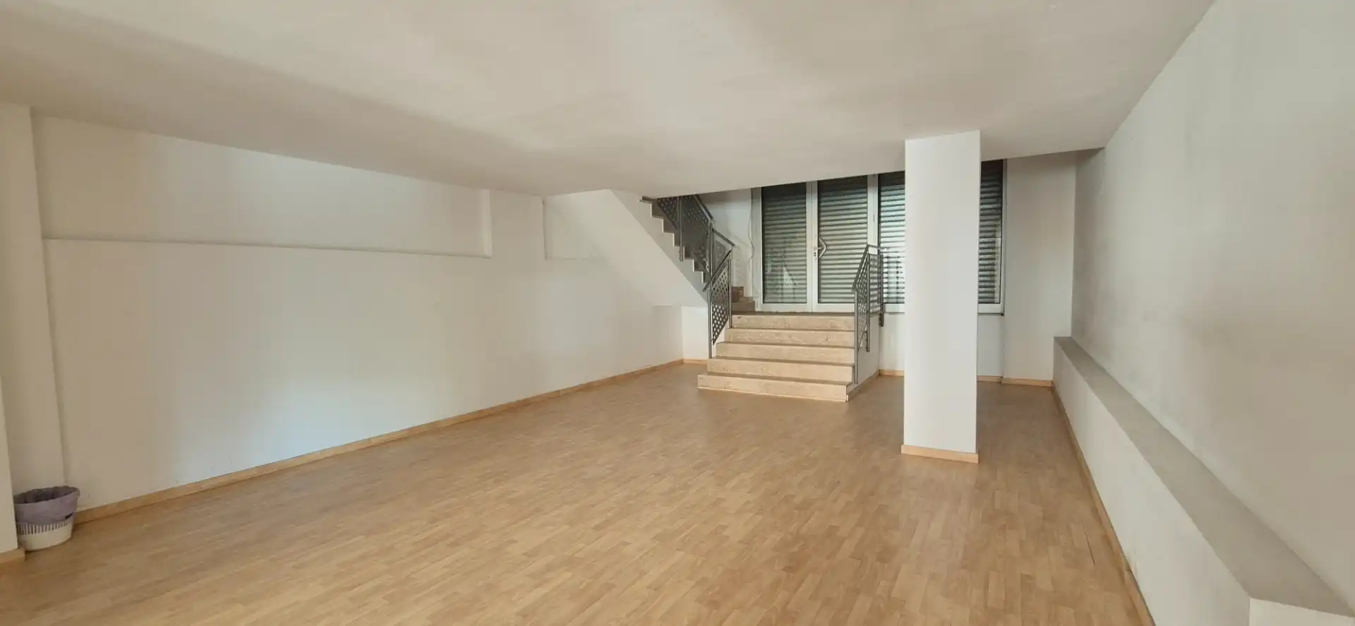 Geschaftsraum zum Verkauf in Esplugues de Llobregat