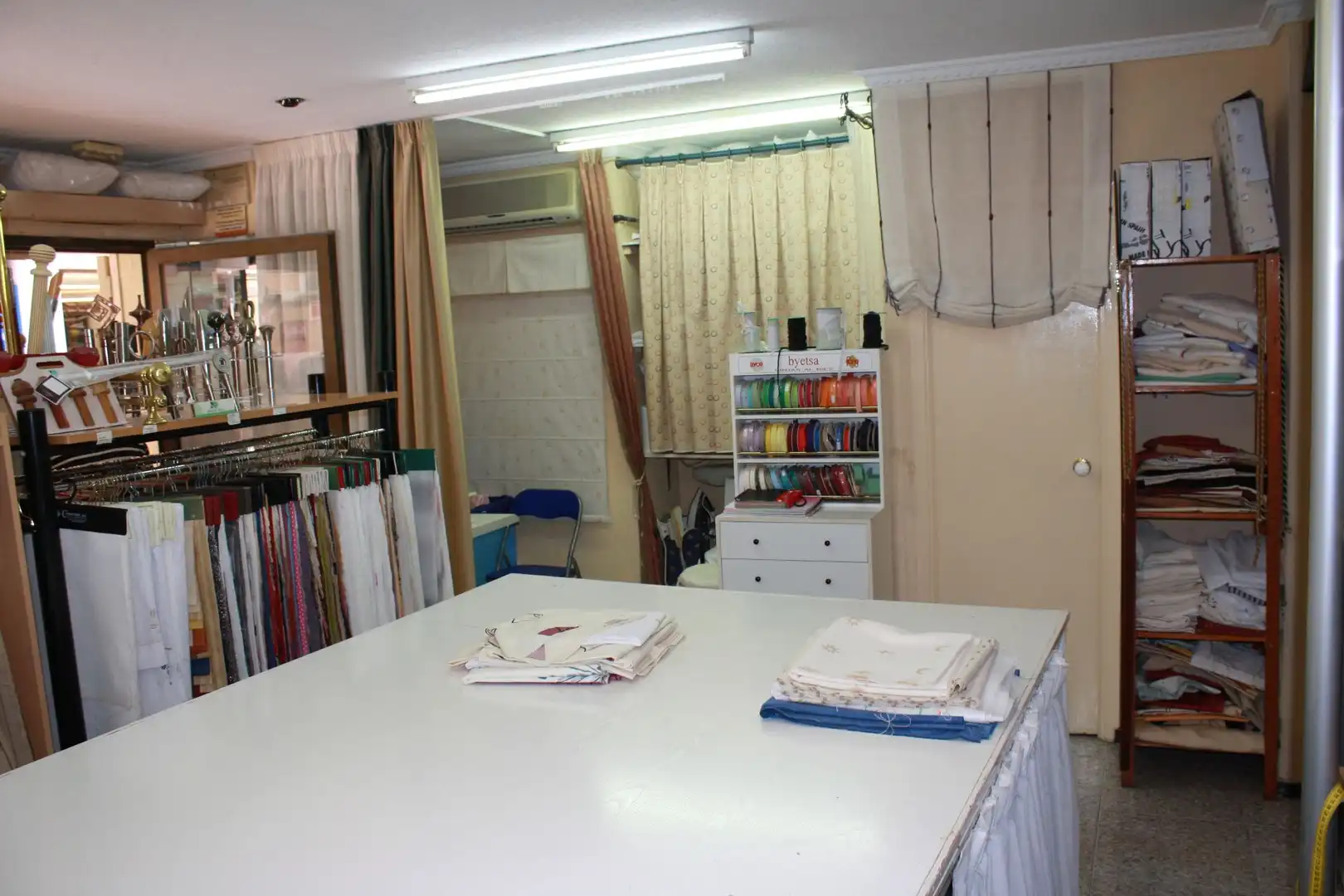 Business premises to rent in Centro Urbano, imagen 2