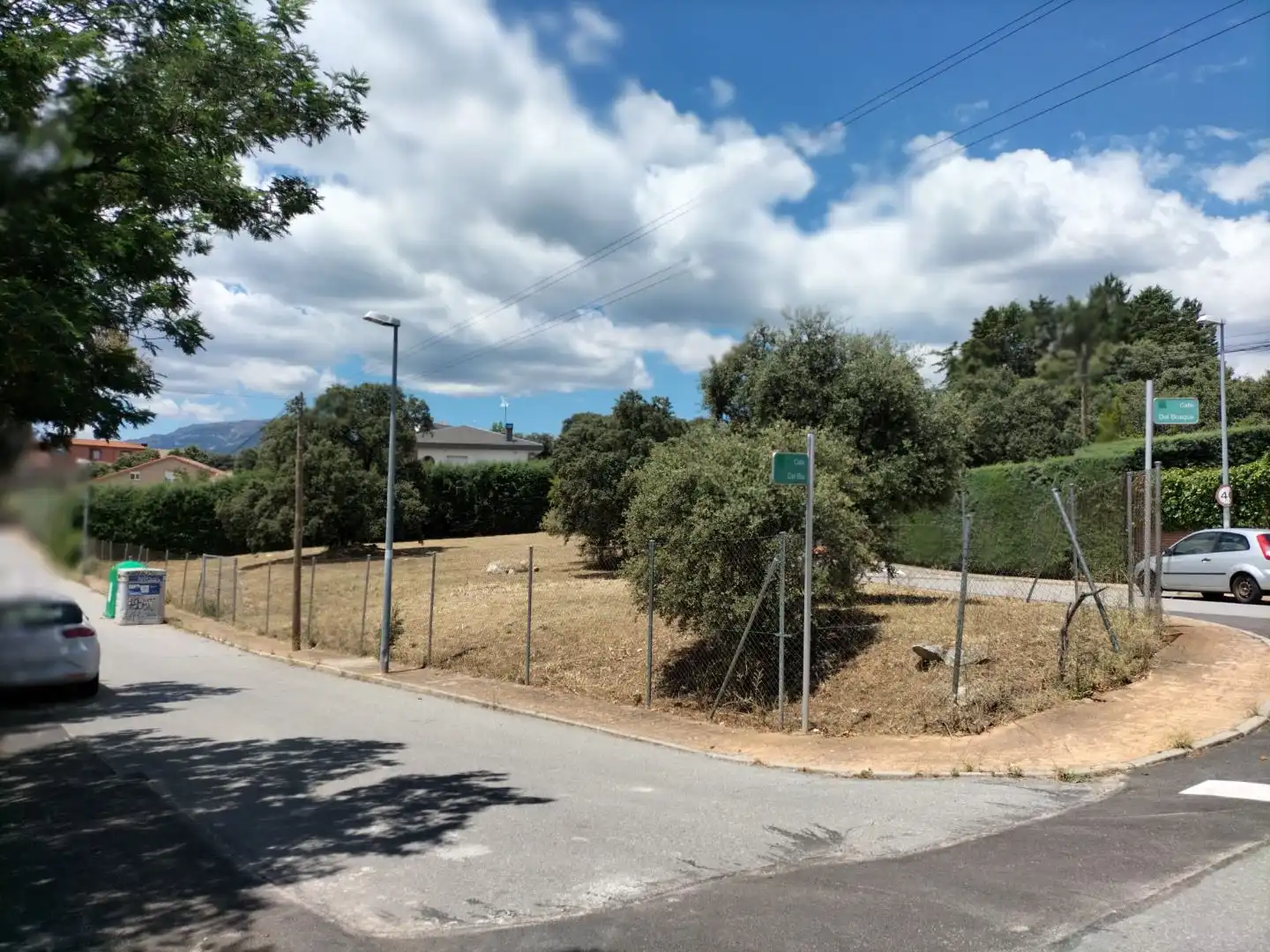 Terreny residencial en venda a Calle del Bosque 173