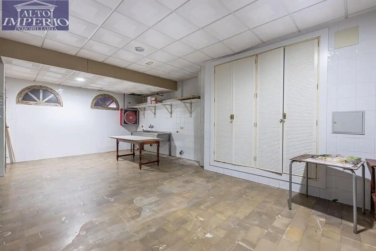 Local comercial en venda a Pinos Genil, imagen 35