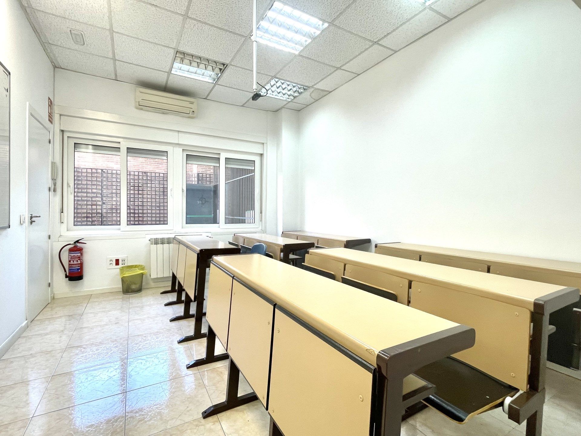 Premises to rent in CONDE DE LA CIMERA, Ciudad Universitaria