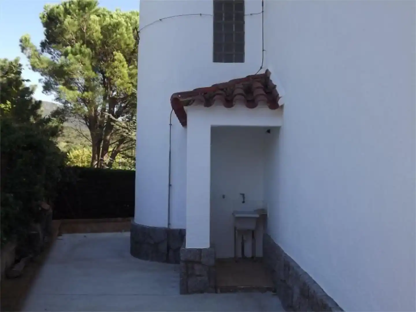 Vista exterior de Casa o xalet en venda en Maçanet de Cabrenys amb Balcó