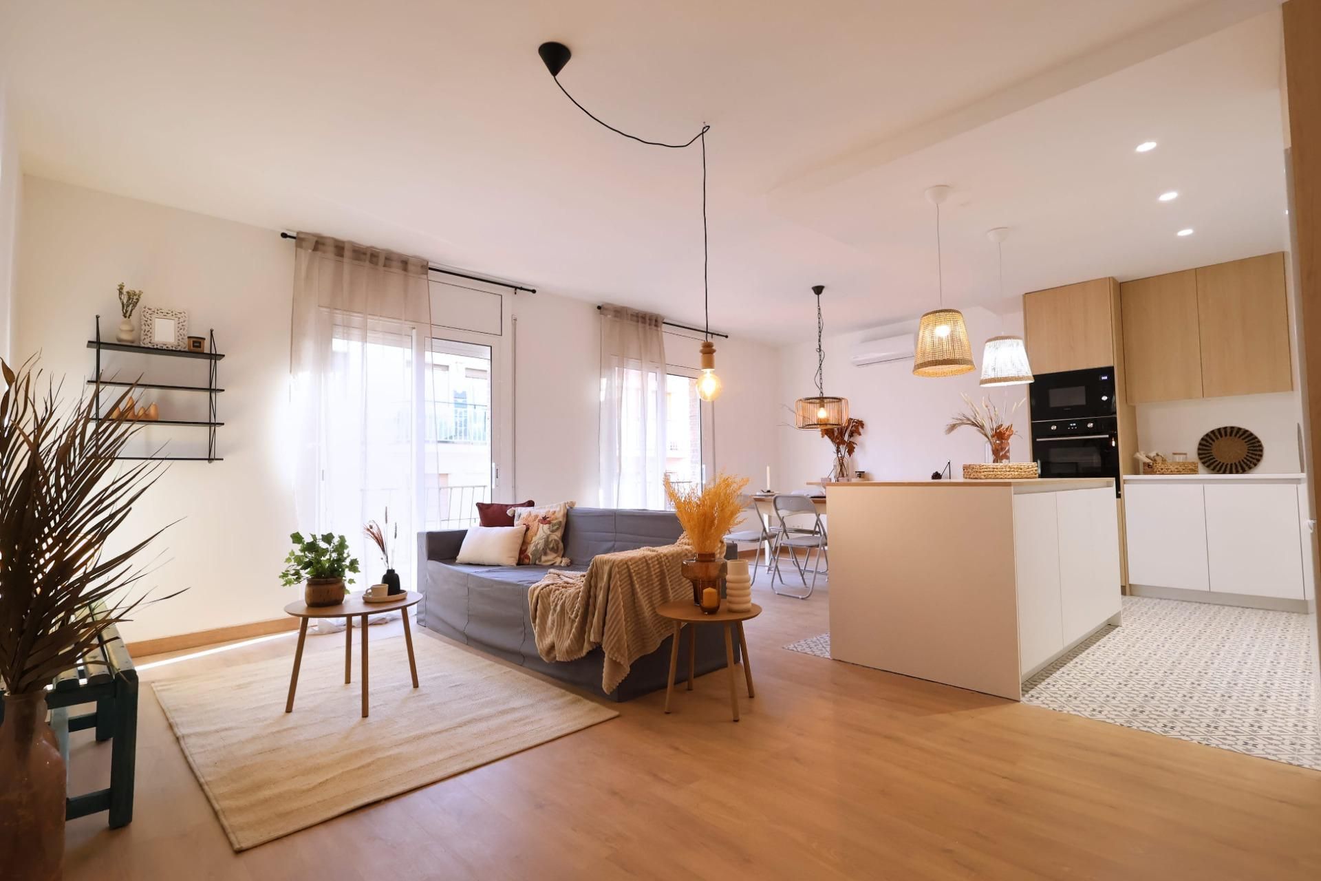 Living room of Flat for sale in Vilanova i la Geltrú  with Balcony