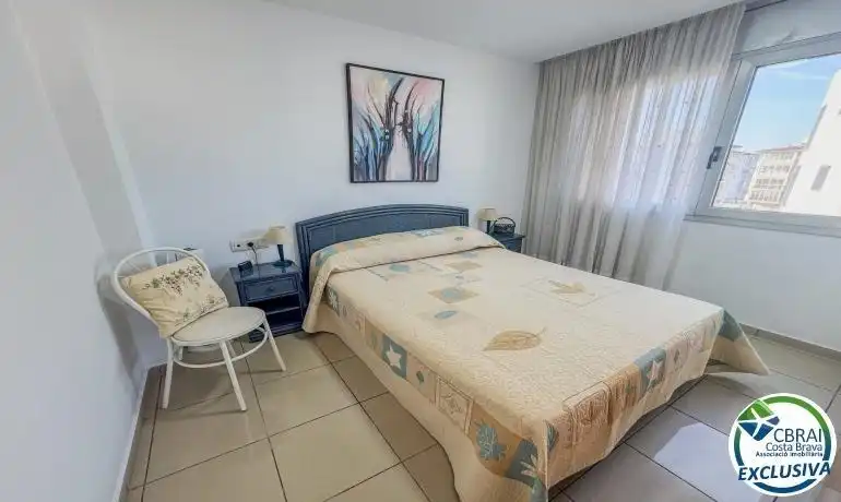 Bedroom of Apartments for sale in Roses  with Heating, Terrace and Furnished