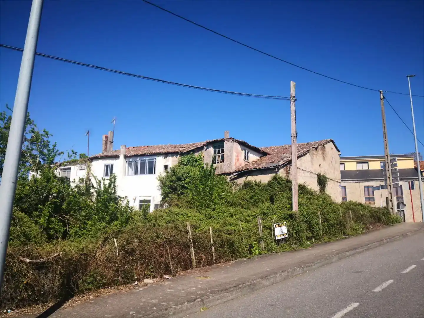 Vista exterior de Casa adosada en venta en Chantada con Jardín privado