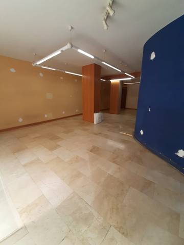 Local comercial en Alquiler en Carrer del Joncar en El Poblenou