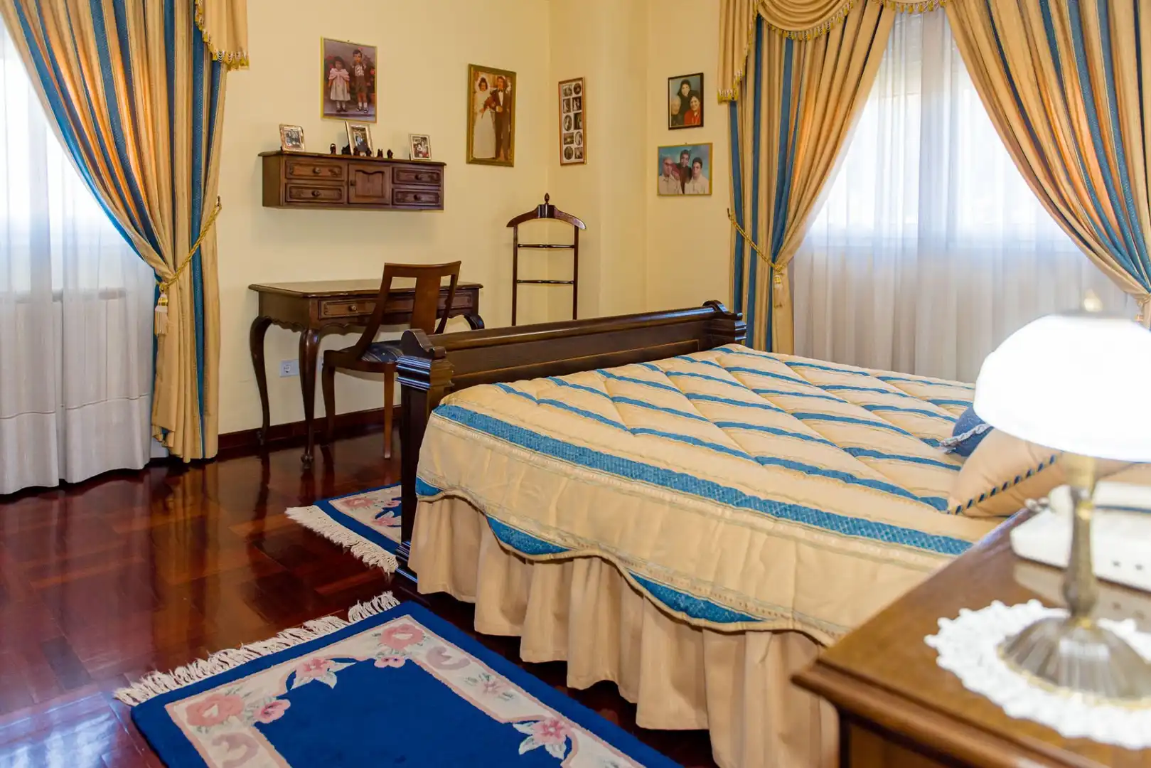 Bedroom of Houses for sale in Torre del Bierzo  with Air Conditioner, Heating and Private garden
