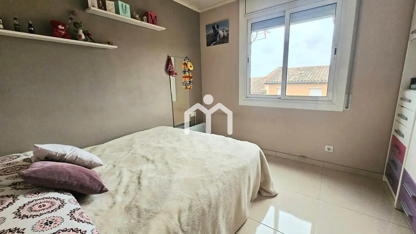 Dormitori de Casa adosada en venda en Badalona amb Calefacció, Terrassa i Traster