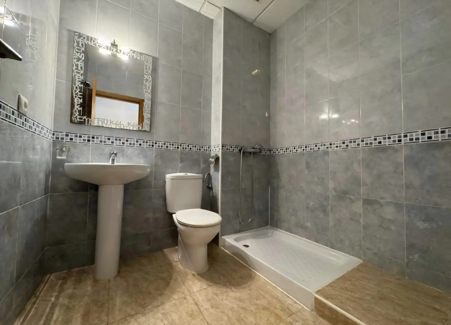Piso con piscina en venta en Ronda Poniente 6, imagen 16