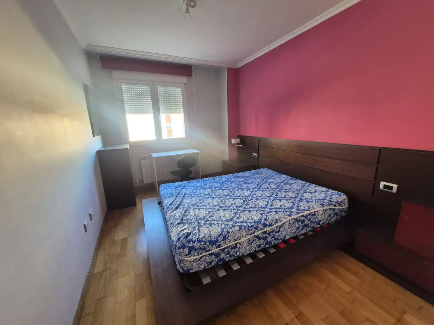 Habitación de Piso de alquiler en Ávila con Calefacción y Amueblado
