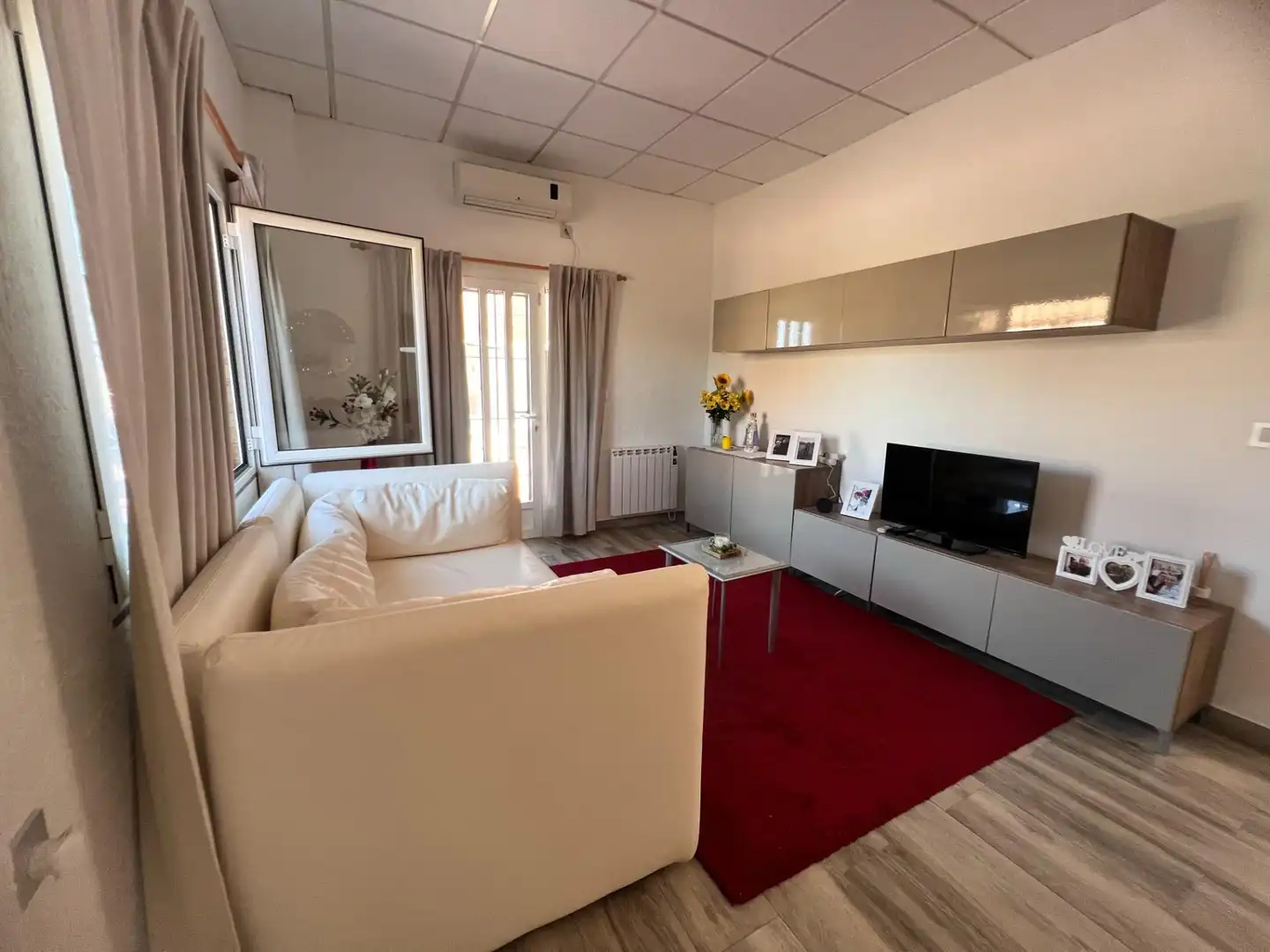 Sala d'estar de Casa o xalet en venda en Los Alcázares amb Aire condicionat