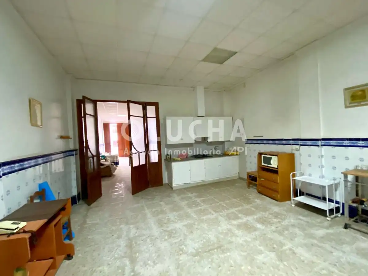 Business premises to rent in La Vall d'Uixó, imagen 11