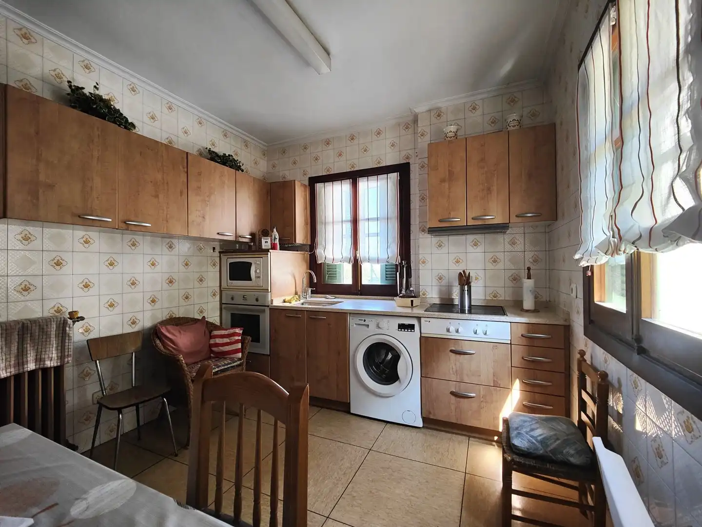 Cocina de Casa o chalet en venta en Lasarte-Oria con Calefacción, Jardín privado y Terraza