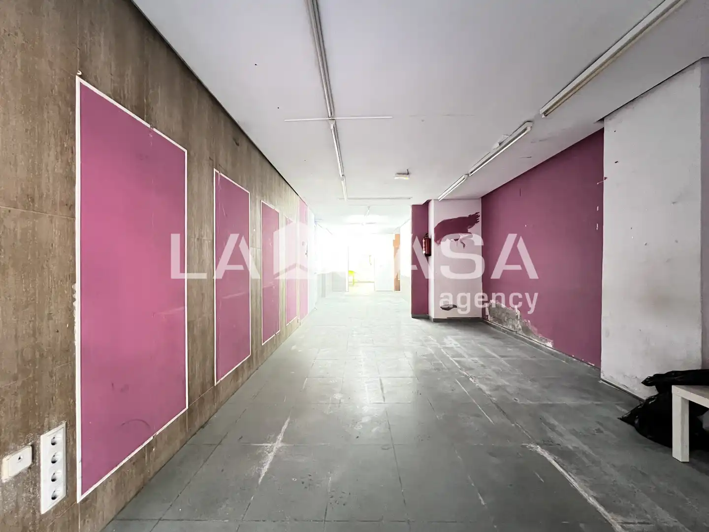Local comercial en venta en Artigues - Llefià