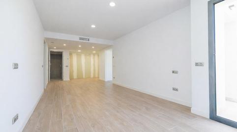 Foto 2 de Pis en venda a Avenida del Pintor Marià Fortuny, La Pobla de Mafumet, Tarragona