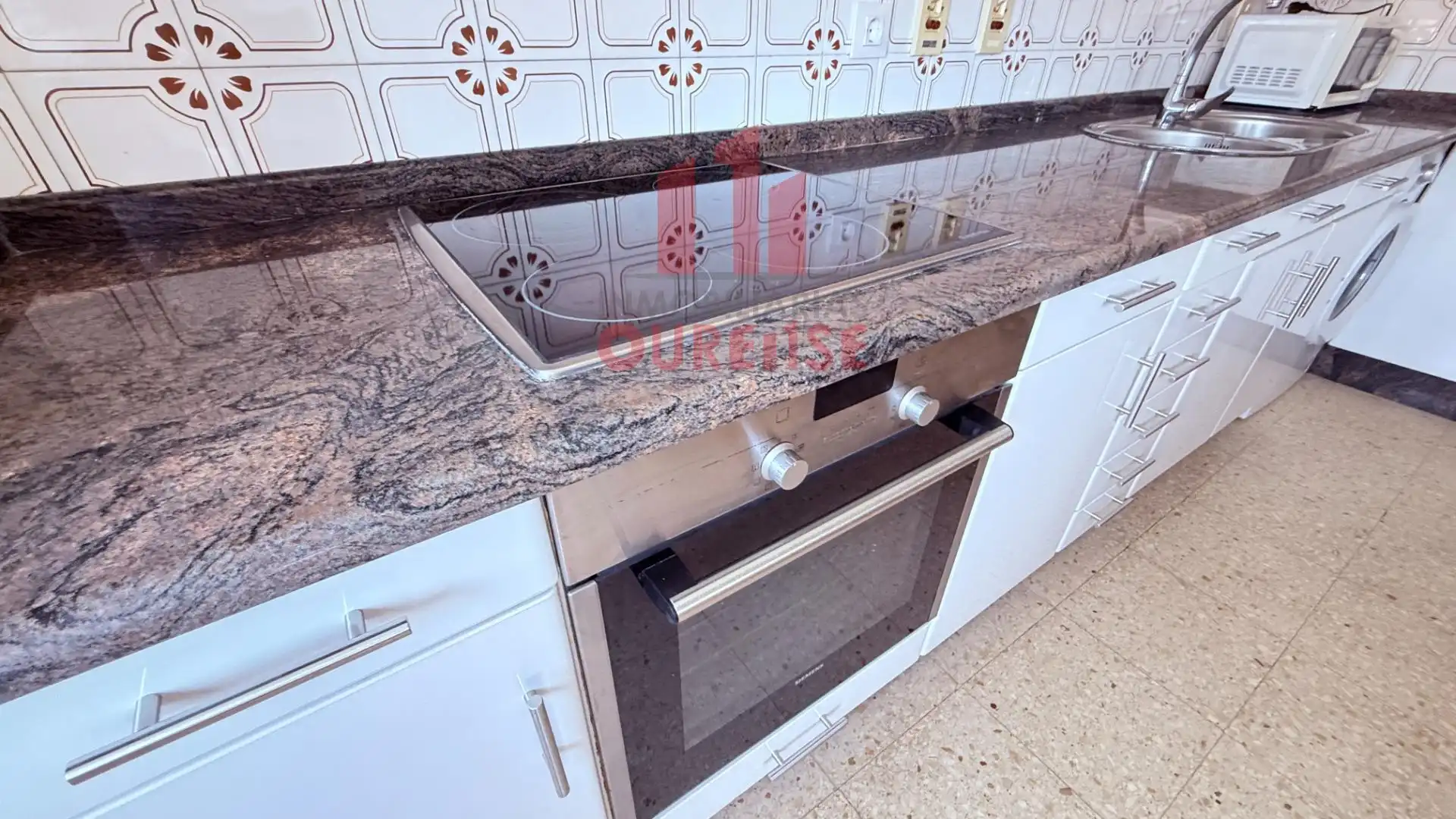 Kitchen of Flat for rent in Ourense Capital   with Heating and Furnished