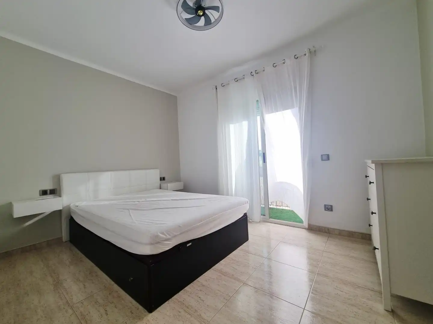 Wohnung mit Terrasse zum Verkauf in Carrer de Montbò, imagen 12