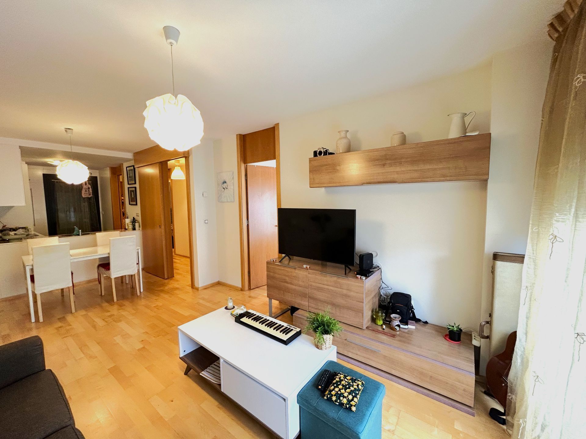 Sala de estar de Piso en venta en Torrelavega  con Calefacción y Amueblado