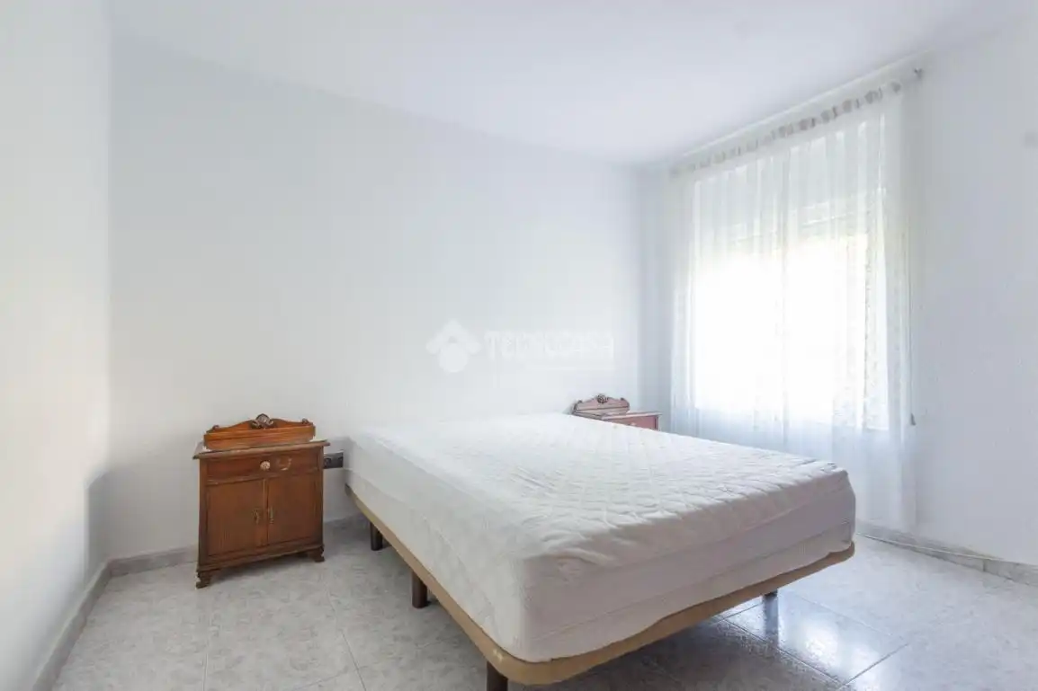 Schlafzimmer von Wohnung zur Miete in Garrido