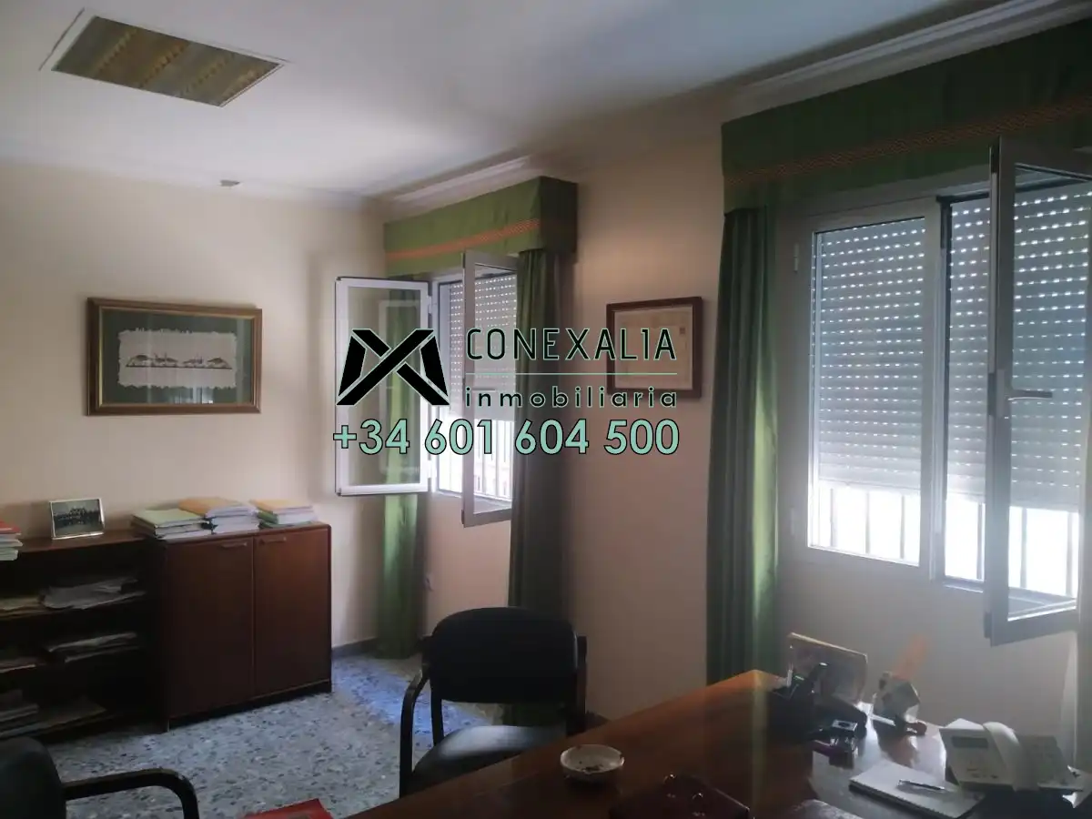 Local comercial en venda a Olvera, imagen 31