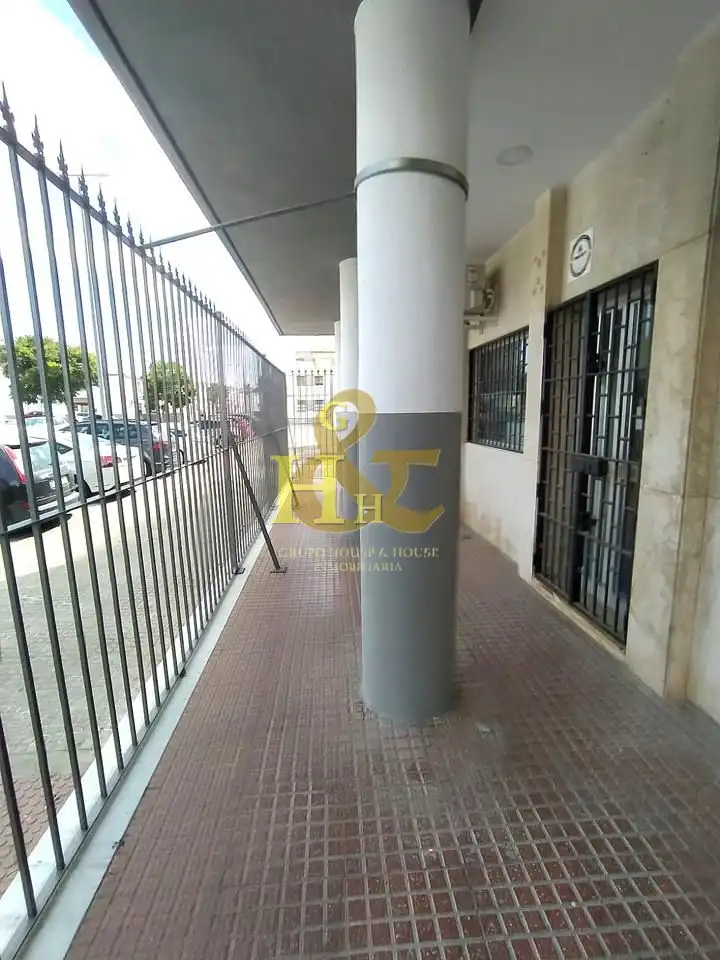 Appartamento con ascensore in vendita a La Plata, imagen 2