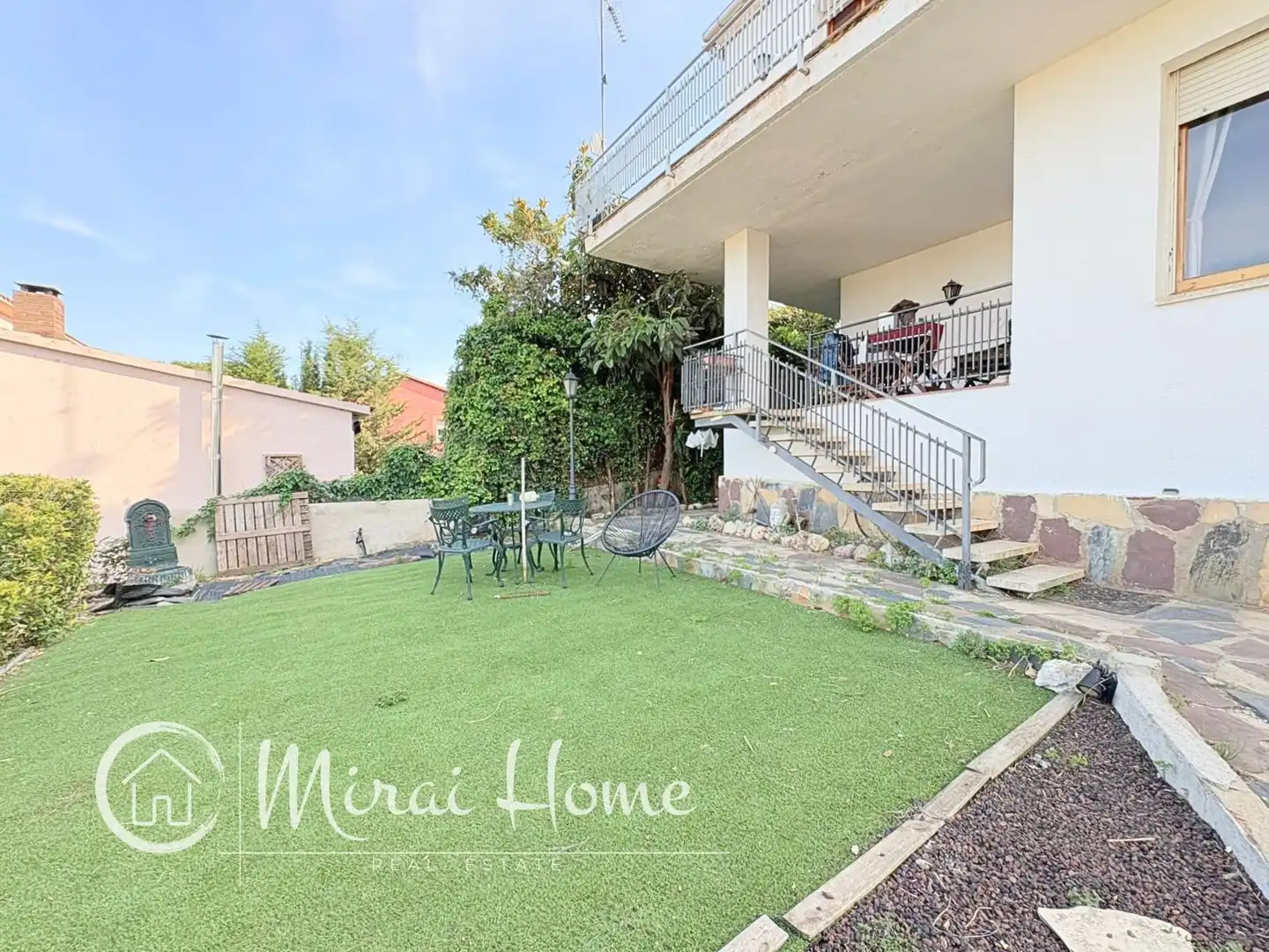 Terrassa de Casa o xalet en venda en Santa Eulàlia de Ronçana amb Calefacció, Jardí privat i Parquet