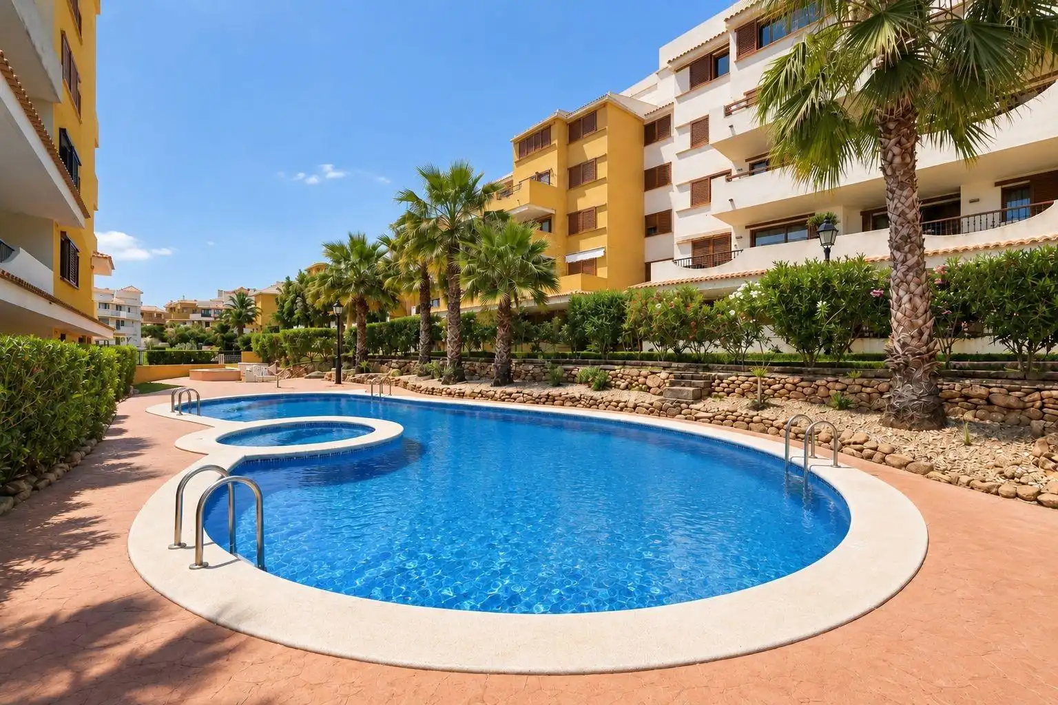 Piscina de Apartamento en venta en Torrevieja con Terraza