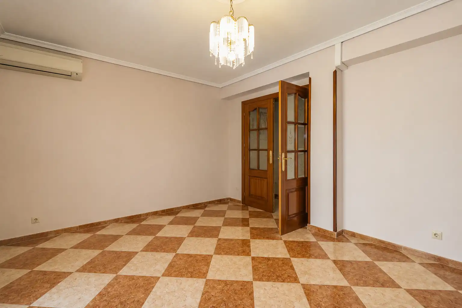 Piso en venta en Madrid con Aire acondicionado, Calefacción y Terraza