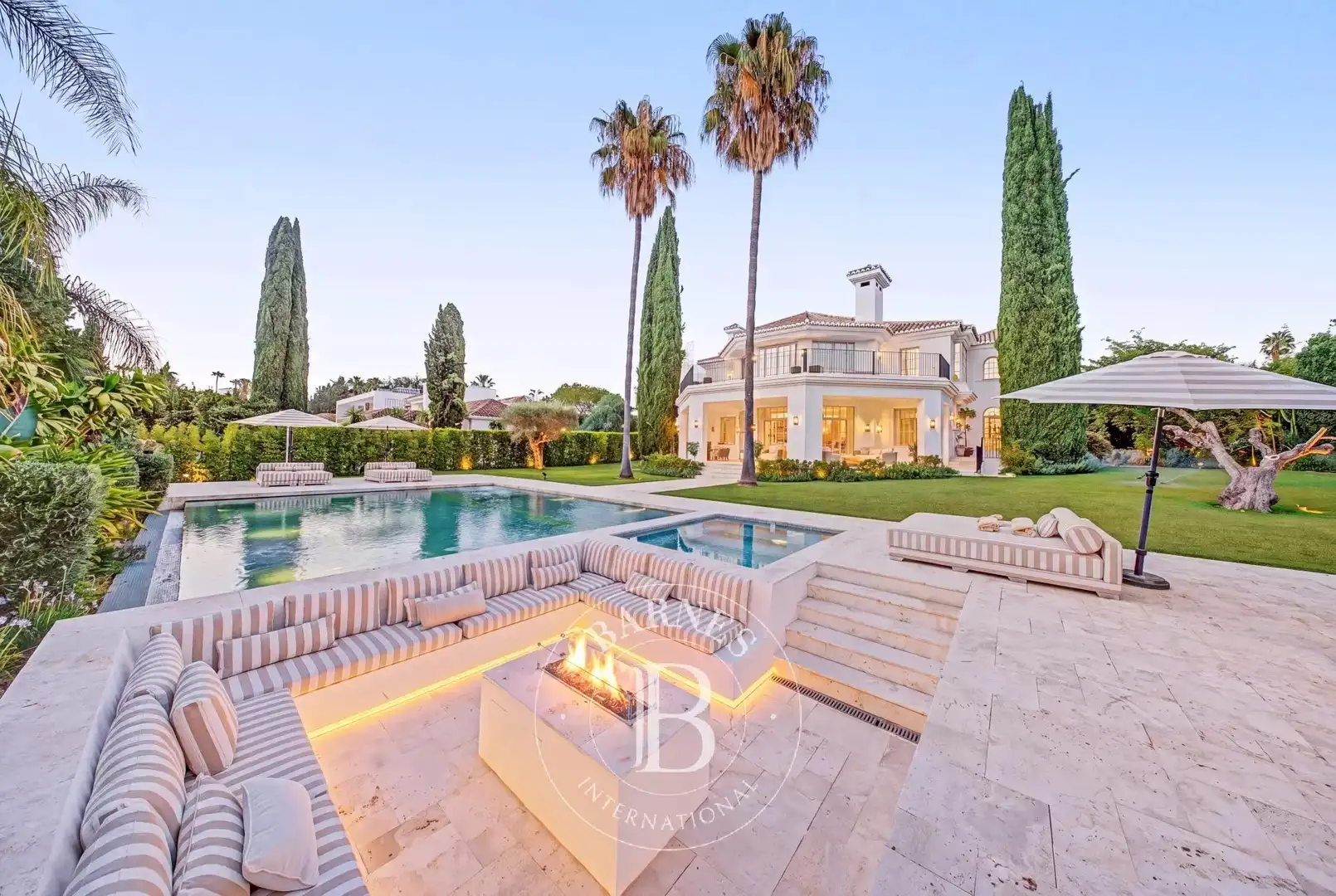 Terrace of Houses for sale in Marbella  with Air Conditioner, Heating and Swimming Pool