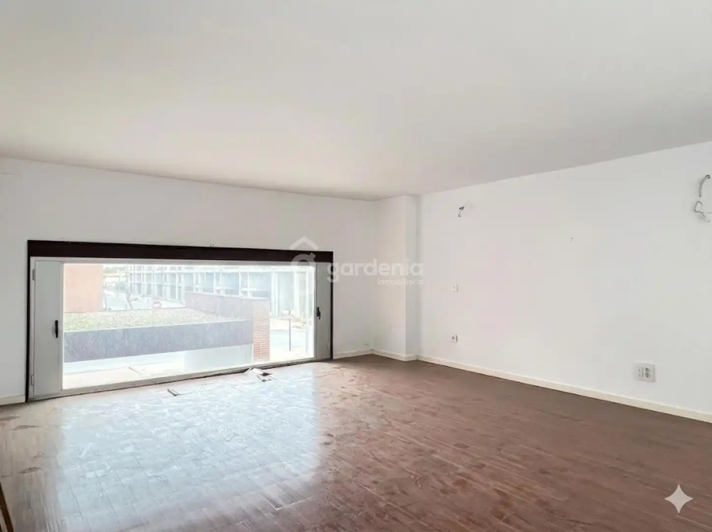 Flat for rent in Gelves  with Air Conditioner