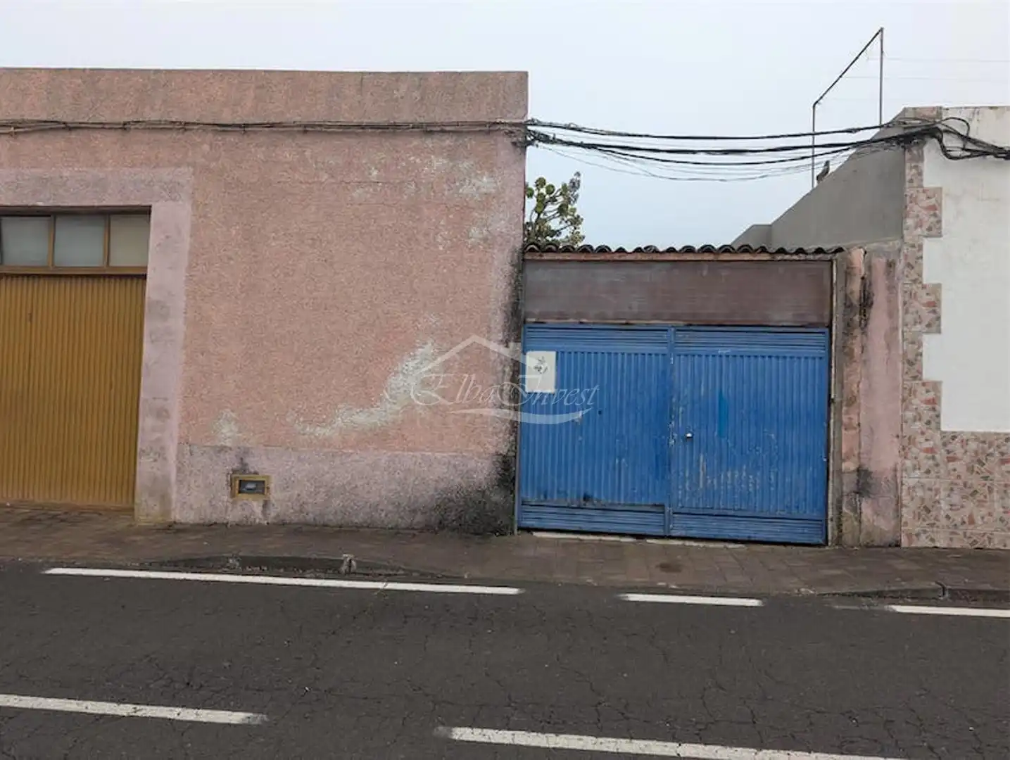 Exterior view of Buildings for sale in El Tanque