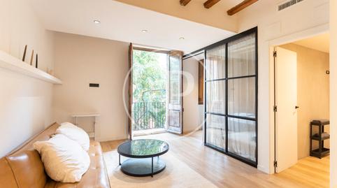 Photo 3 of Flat to rent in Carrer de Jaume Giralt, Sant Pere, Sta. Caterina i la Ribera, Barcelona