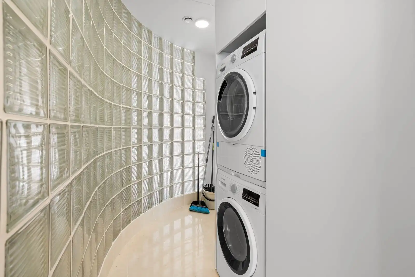 Apartament amb piscina en venda a Urbanización Andalucía Beach 168, imagen 22