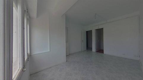 Foto 3 de Piso en venta en La Maurina, Barcelona