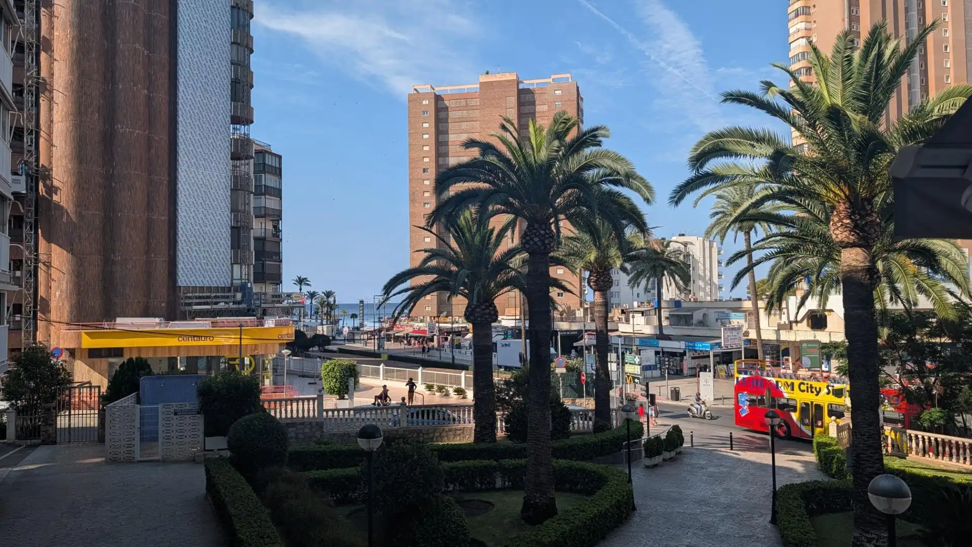 Vista exterior de Pis en venda en Benidorm amb Aire condicionat i Terrassa