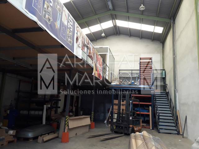 Nave industrial en Alquiler en Ciutat del Transport - La Salera