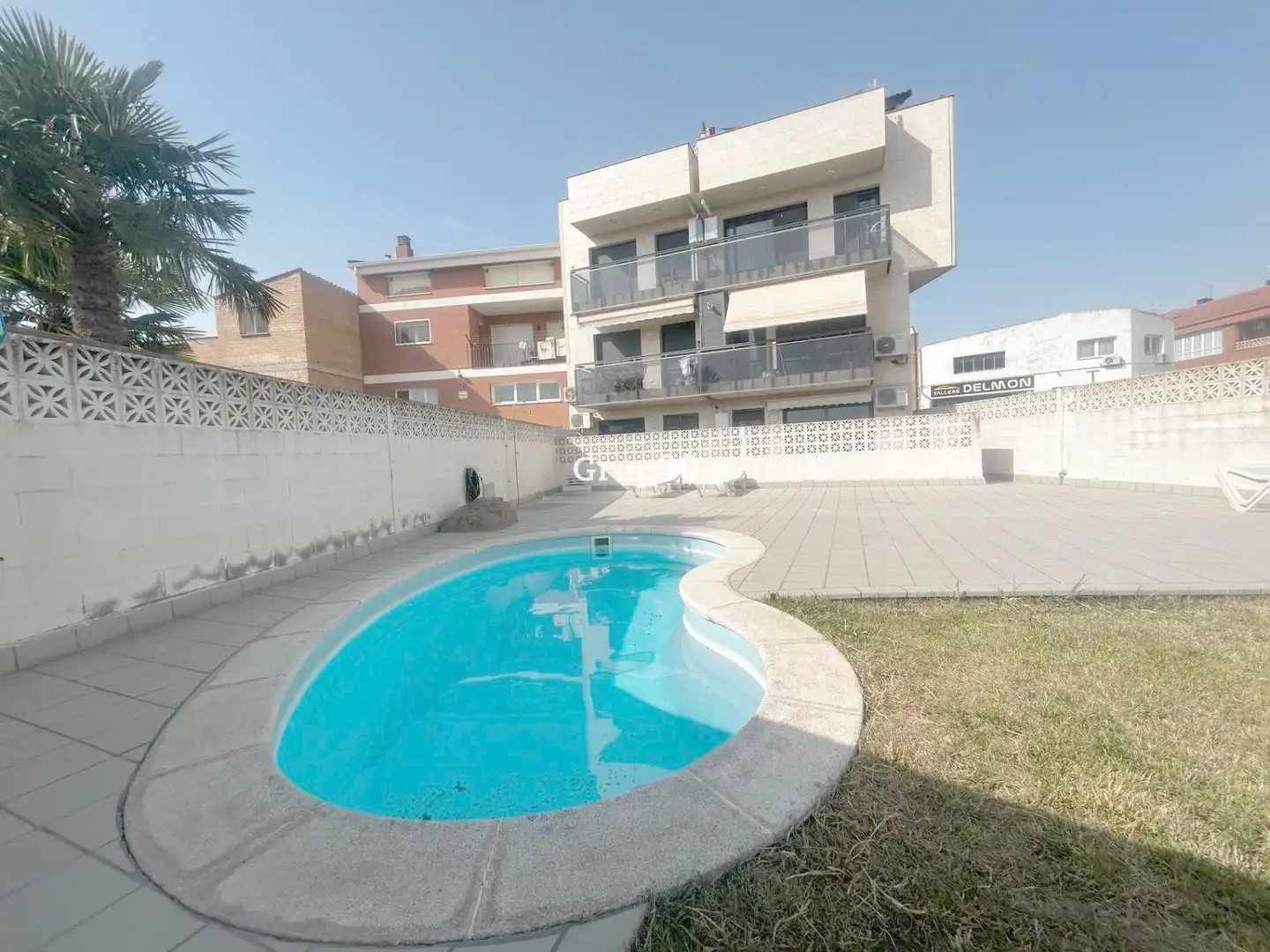 Swimming pool of Flat for sale in Albatàrrec  with Air Conditioner, Heating and Parquet flooring