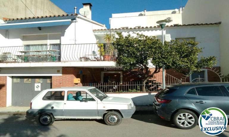 Exterior view of Single-family semi-detached for sale in Llançà  with Heating, Private garden and Storage room