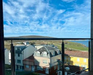 Vista exterior de Apartament de lloguer en Malpica de Bergantiños amb Balcó