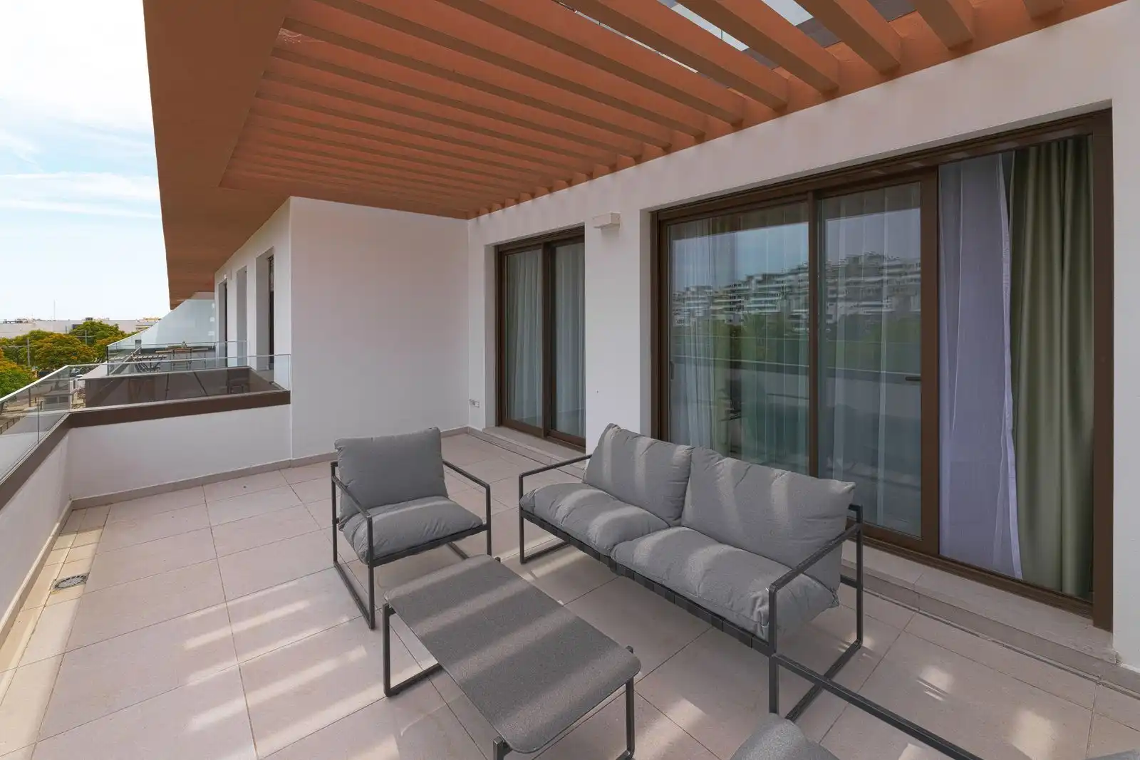 Piso con piscina en venta en Calle Lituania 5-7, imagen 14