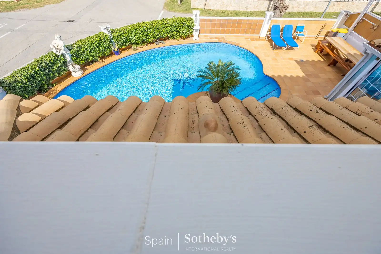 House with pool for sale in Requesens, imagen 36