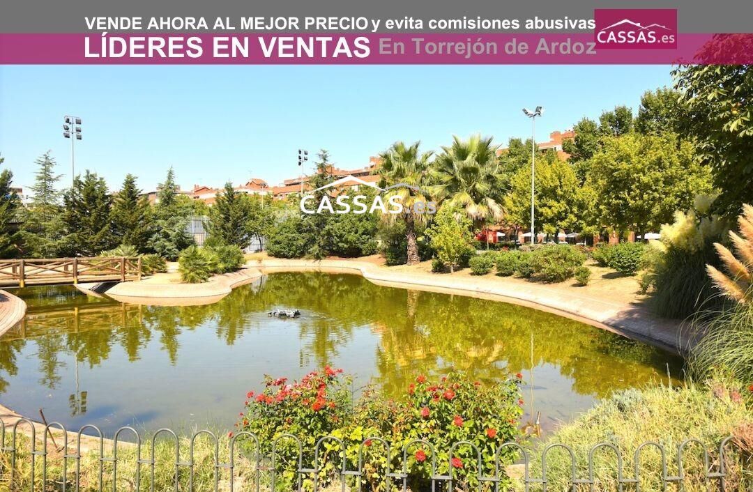 Vista exterior de Piso en venta en Torrejón de Ardoz con Aire acondicionado y Calefacción