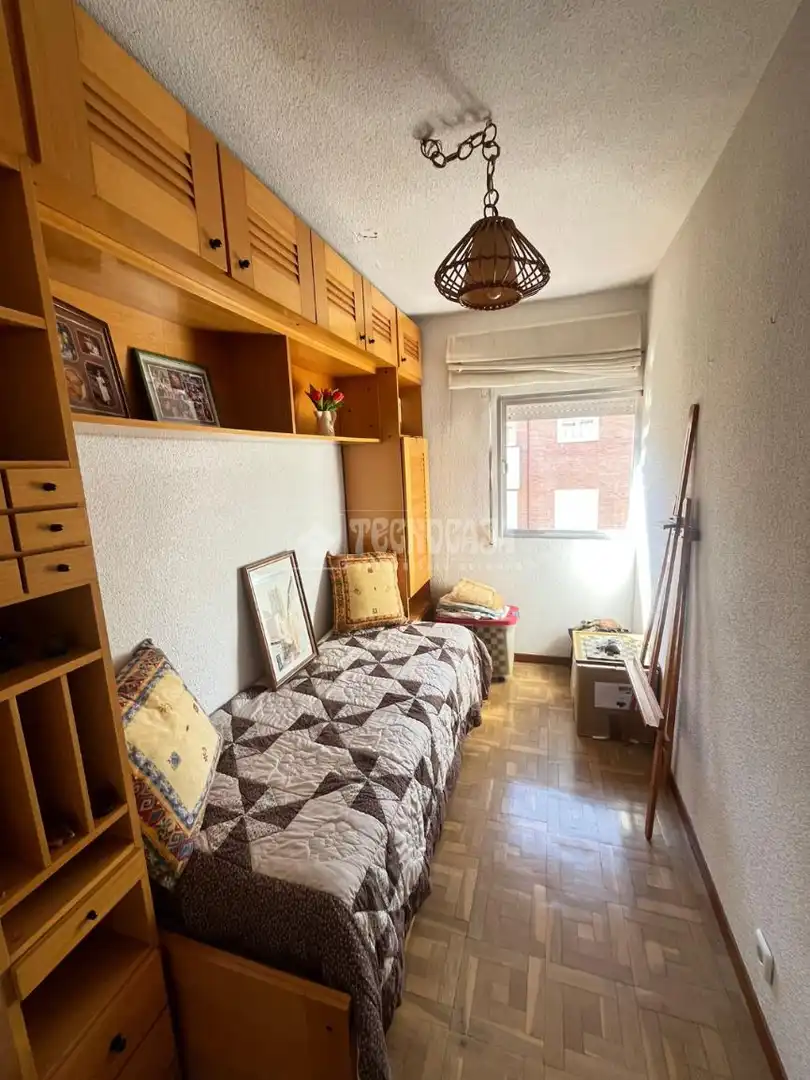 Schlafzimmer von Wohnung zum Verkauf in Madrid mit Heizung und Parkett