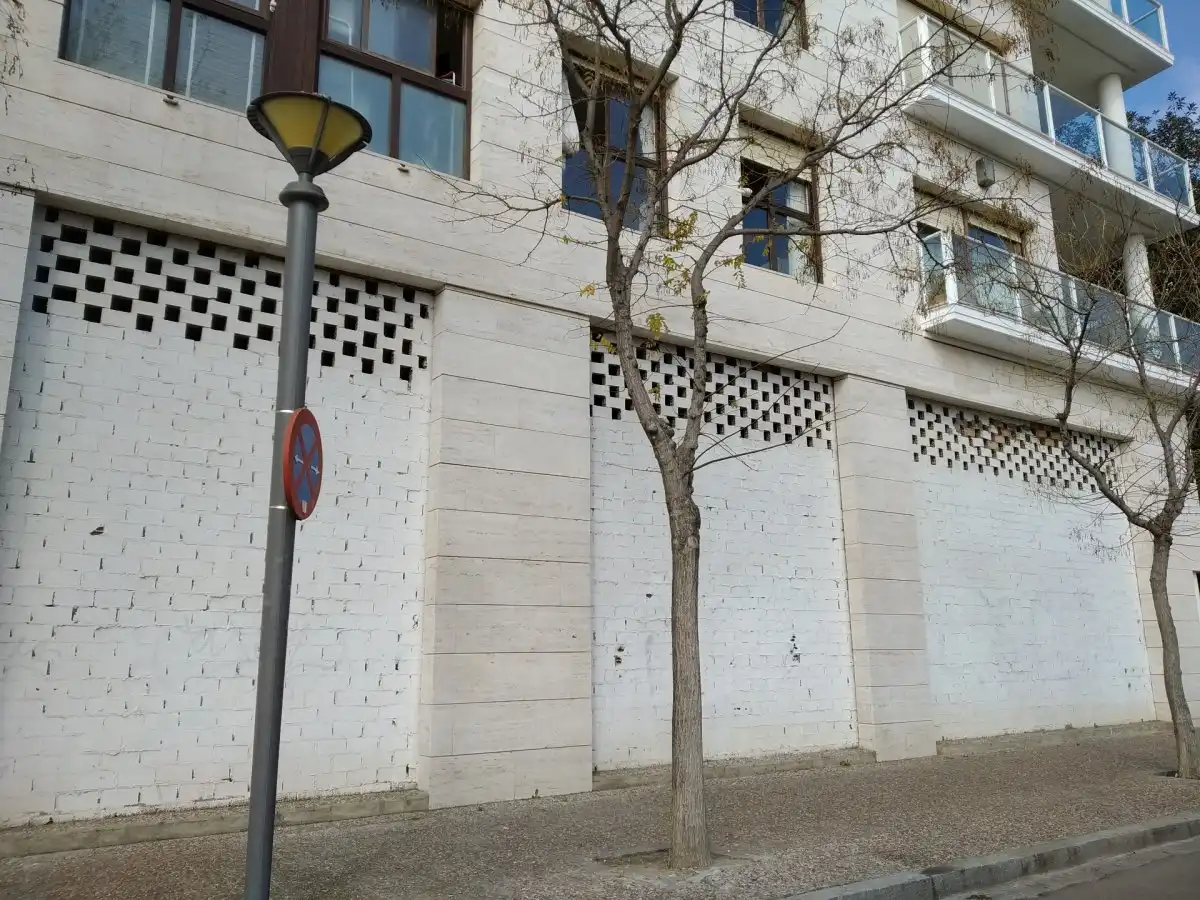 Local comercial de lloguer a Avenida - Divina Pastora - Plaza de Toros, imagen 5